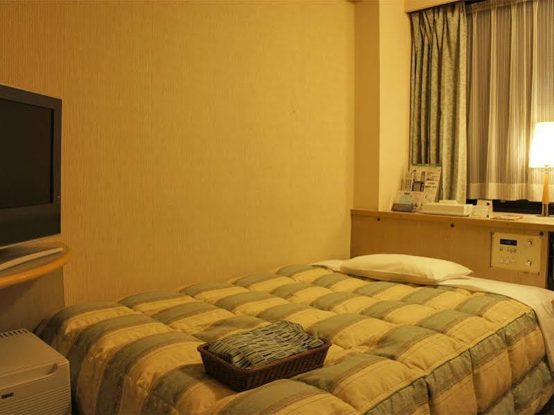 Hotel Route-Inn Grand Tokyo Toyocho Экстерьер фото